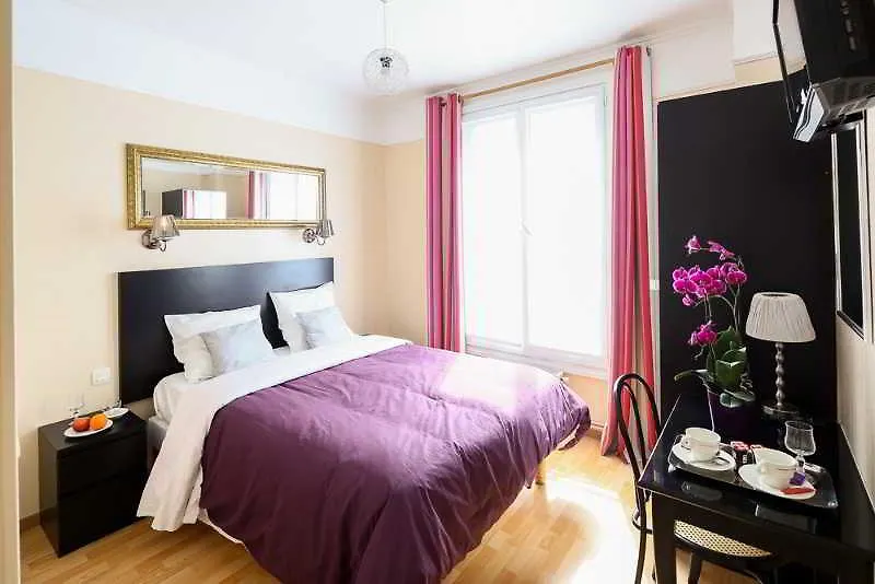 Hotel Piapia Paryż
